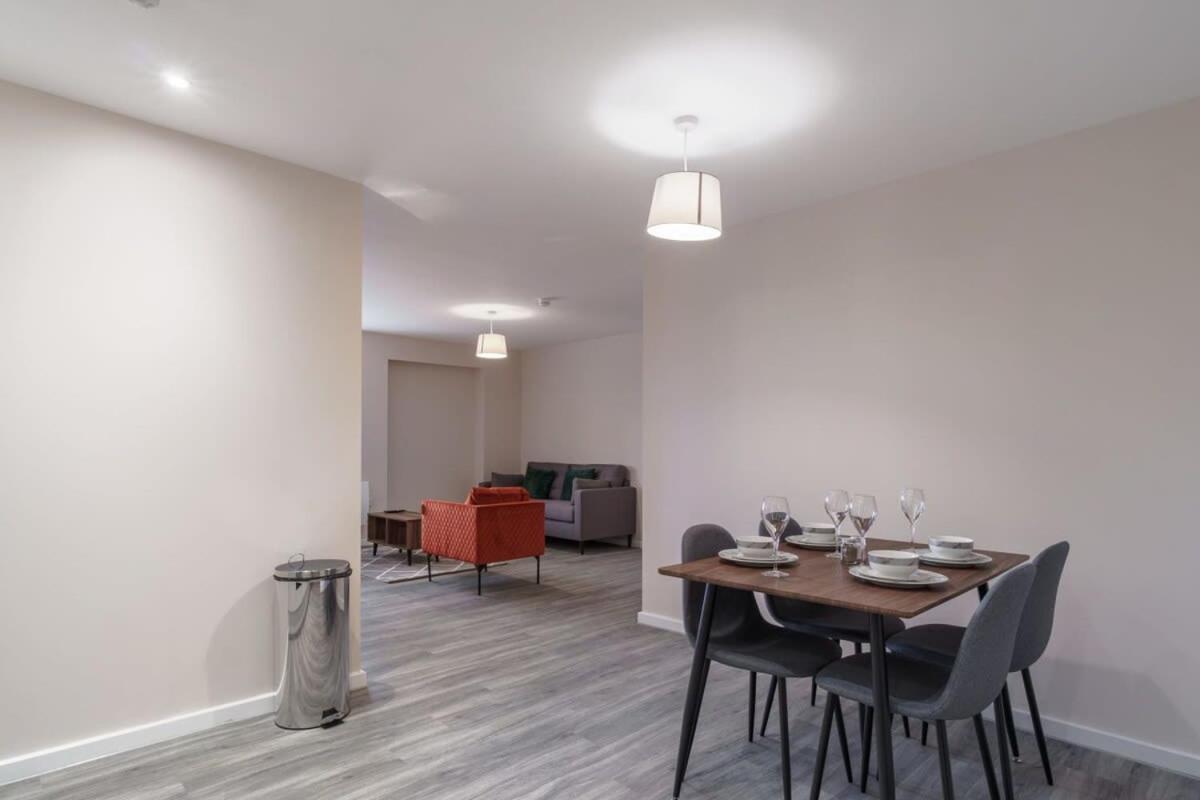 Bright 2 Bed Apartment Manchester - Sleeps 4 Esterno foto